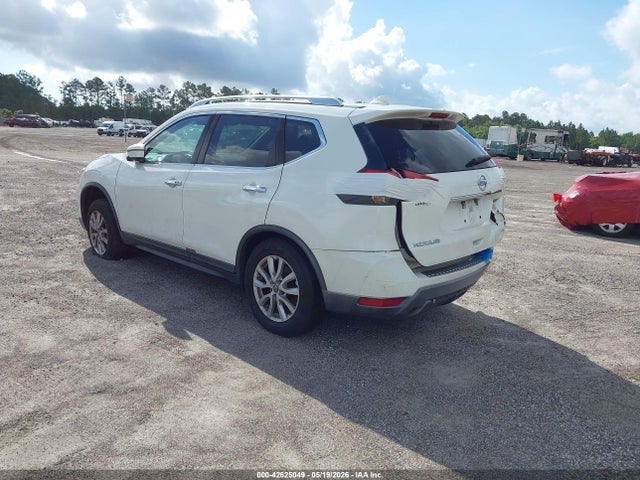 42625049 :رقم المزاد ، KNMAT2MT5HP564015 vin ، 2017 Nissan Rogue Sv مزاد بيع
