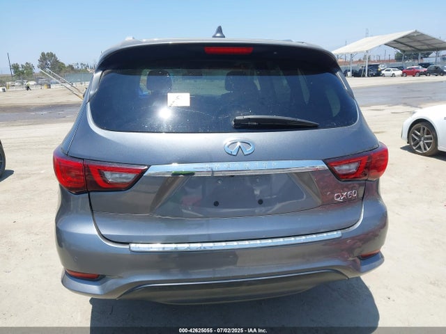 Infiniti 2018 2018 5N1DL0MN8JC525947 Image 16