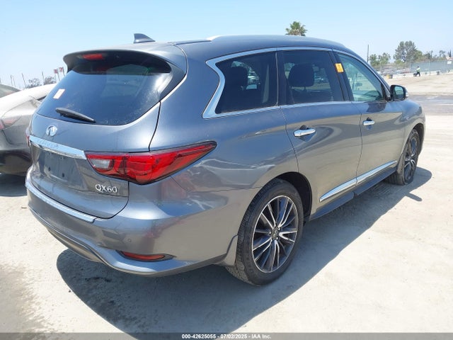 Infiniti 2018 2018 5N1DL0MN8JC525947 Image 4