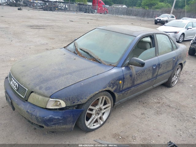 1998 AUDI A4 WAUCB28D6WA087591 Photo 1