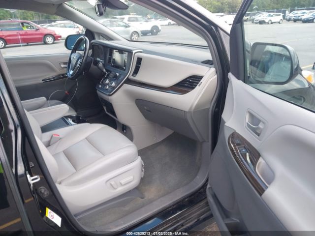 2018 TOYOTA SIENNA 5TDYZ3DC4JS962153 Photo 4