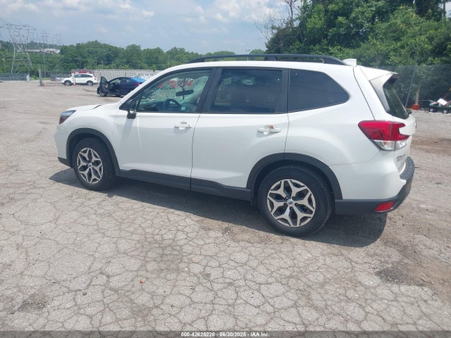 Subaru na u5 2021 JF2SKAFC7MH476698 Image 3