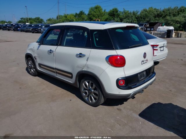 2015 FIAT 500L ZFBCFADH7FZ034025 Photo 2