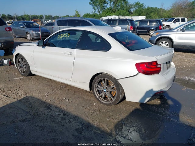 BMW M235I 2014 WBA1J7C57EVX33624 Image 3