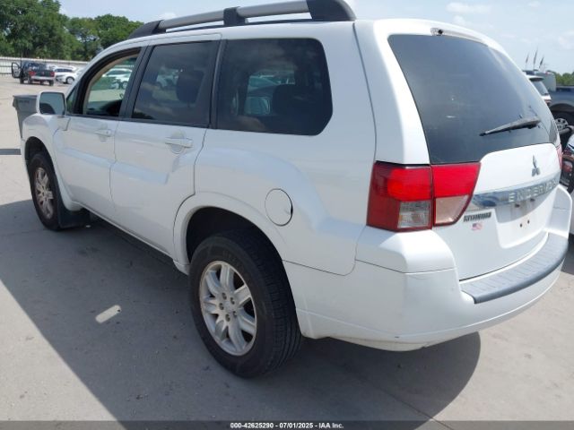 2011 MITSUBISHI ENDEAVOR 4A4JN2AS5BE032152 Photo 2