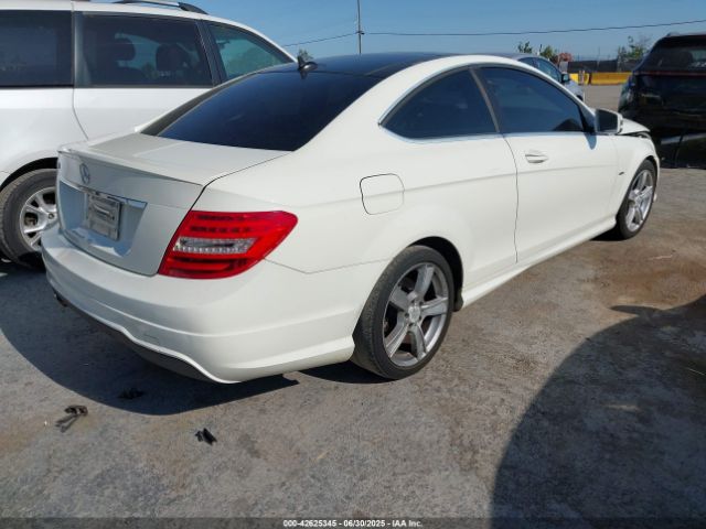 2012 MERCEDES-BENZ C 250 WDDGJ4HB6CF821734 Photo 3