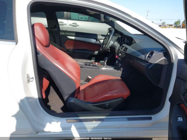 2012 MERCEDES-BENZ C 250 WDDGJ4HB6CF821734 Photo 4