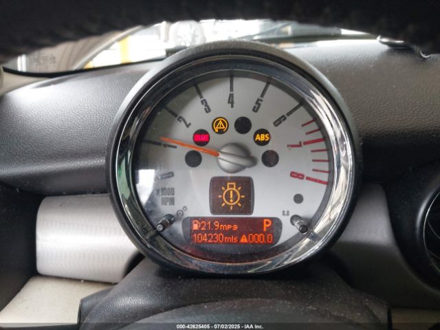 2009 MINI COOPER S CLUBMAN WMWMM33549TP91656 Photo 6