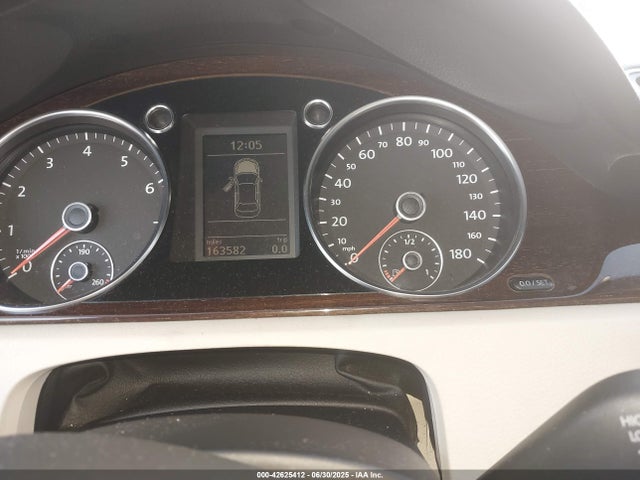42625412 :رقم المزاد ، WVWHP7AN8CE505518 vin ، 2012 Volkswagen Cc Lux Plus مزاد بيع
