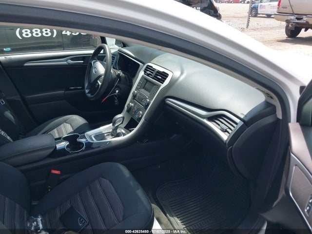 Ford 2016 2016 1FA6P0HD3G5106376 Image 5