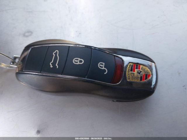 2016 PORSCHE MACAN WP1AB2A57GLB45998 Photo 10