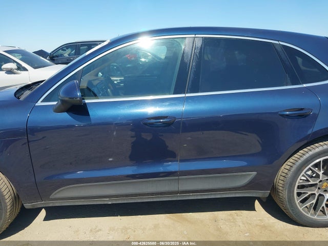 Porsche Macan 2016 WP1AB2A57GLB45998 Image 14