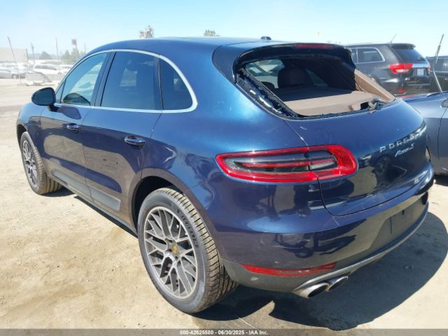2016 PORSCHE MACAN WP1AB2A57GLB45998 Photo 2