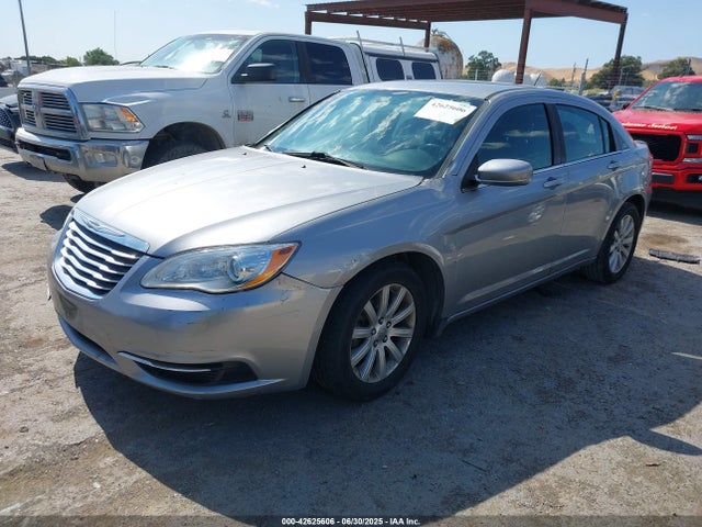 1C3CCBBG8EN119598 Chrysler 2014