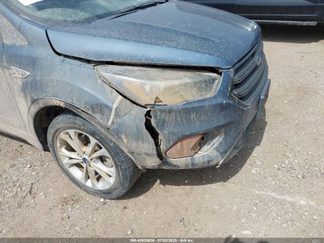 1FMCU0F7XJUB68563 Ford 2.5l i-vct