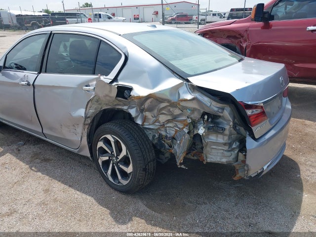 1HGCR2F02GA029074 Honda k24w1