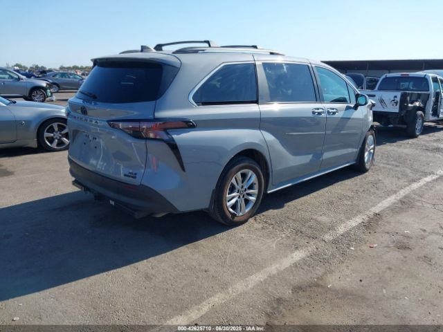 2023 TOYOTA SIENNA 5TDCSKFC8PS101072 Photo 3