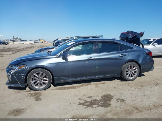 4T1JA1AB5MU003610 Toyota a25a-fxs, 3nm