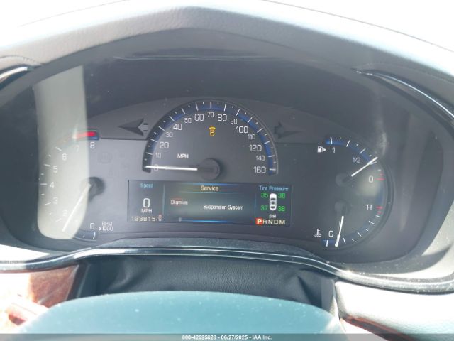 1G6AS5SX8E0196334 Cadillac ltg