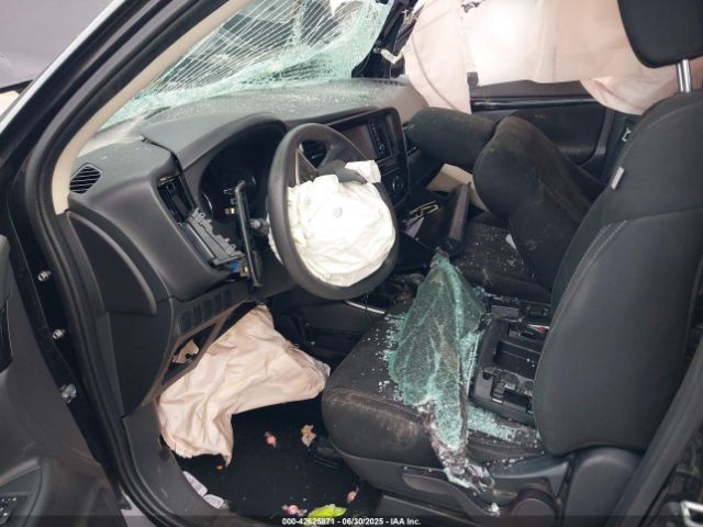 2019 MITSUBISHI OUTLANDER JA4AD2A39KZ004781 Photo 4