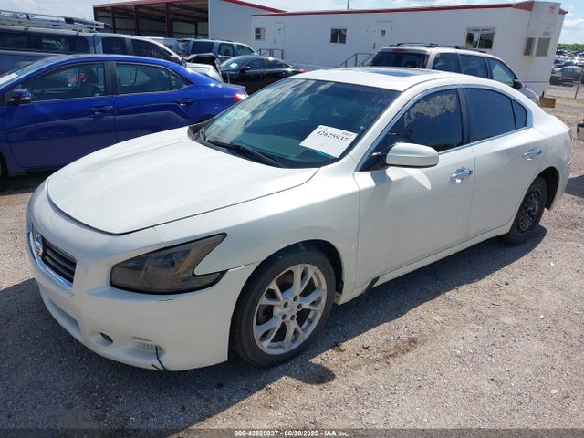 Nissan 2014 2014 1N4AA5AP6EC447048 Image 2