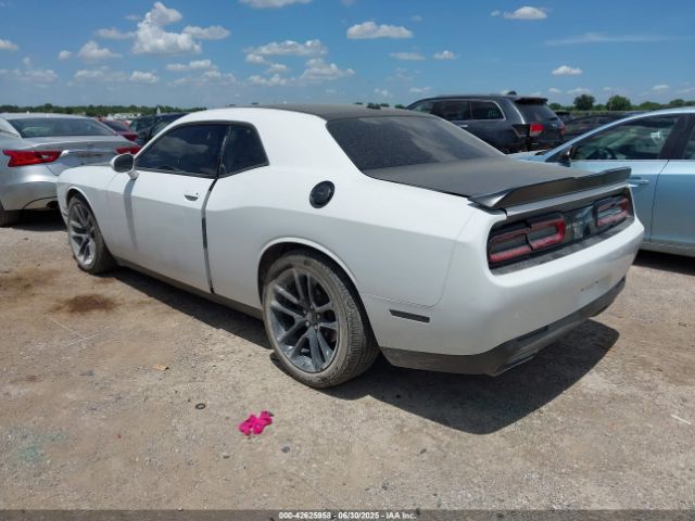 2020 DODGE CHALLENGER 2C3CDZBT7LH243113 Photo 2