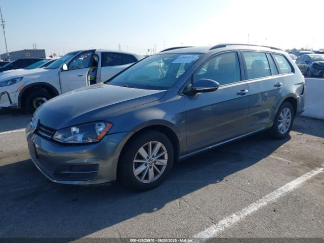 3VWA17AU7FM505032 Volkswagen 2015