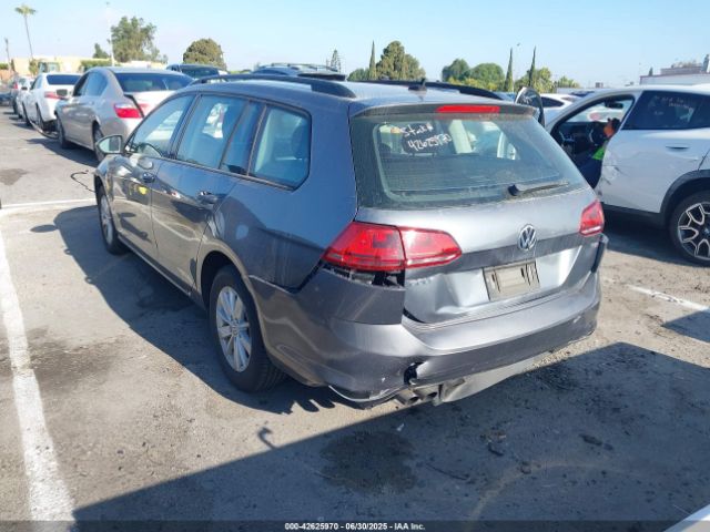 3VWA17AU7FM505032 Volkswagen 2015