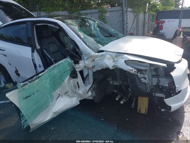 2022 TESLA MODEL Y 7SAYGDEE2NF431316 Photo 5