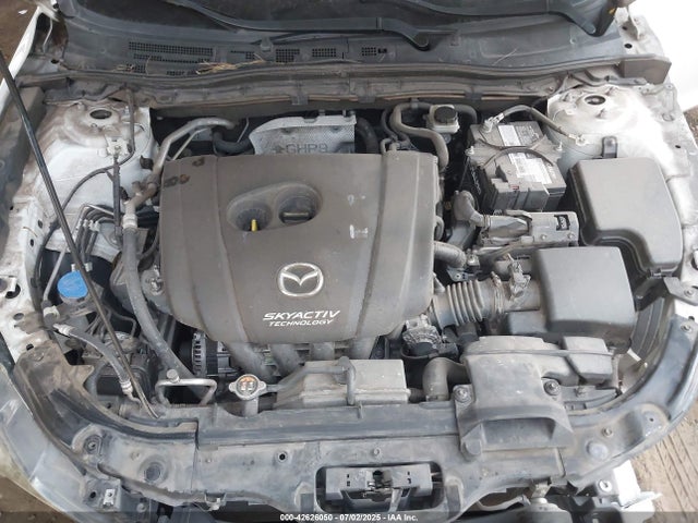 JM1BM1V79G1311780 Mazda pe