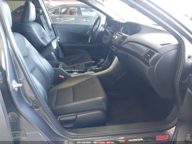 1HGCR2F61GA157973 Honda k24w1