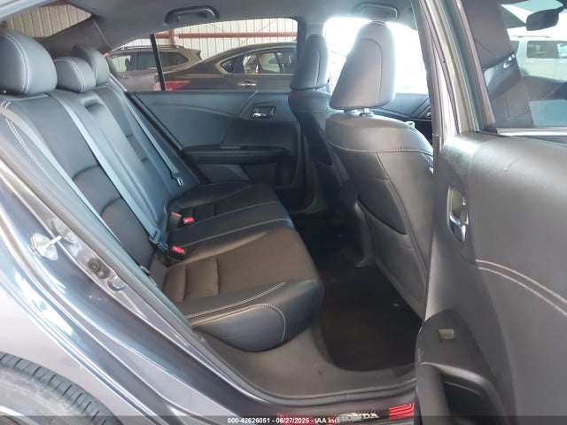 1HGCR2F61GA157973 Honda k24w1