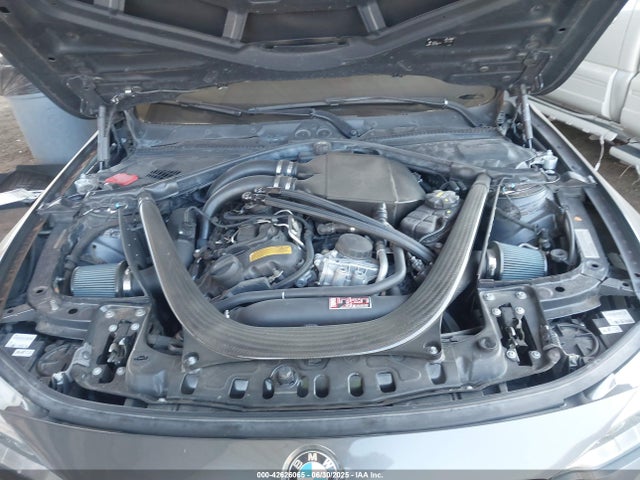 WBS3R9C57FK333252 BMW M4