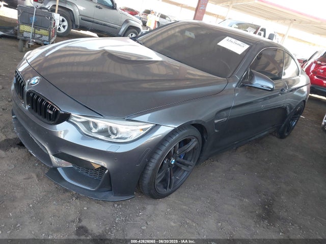 WBS3R9C57FK333252 BMW M4
