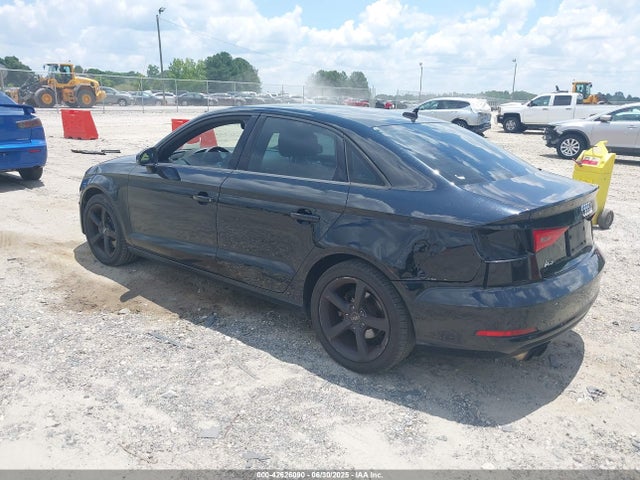 2016 AUDI A3 WAUA7GFF9G1118022 Photo 2