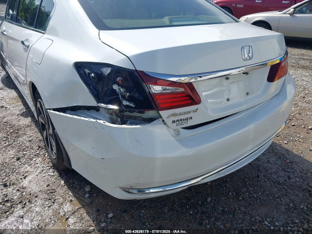1HGCR2F76GA027650 Honda k24w1