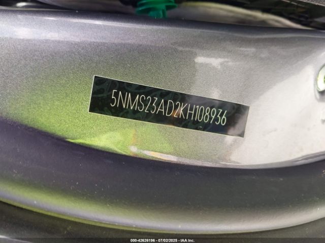2019 HYUNDAI SANTA FE 5NMS23AD2KH108936 Photo 8