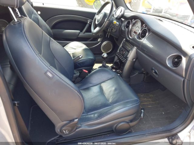 2007 MINI COOPER S WMWRH33597TJ43981 Photo 4
