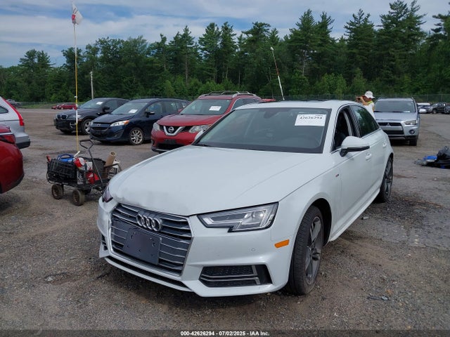 2018 AUDI A4 WAUENAF42JN020064 Photo 1