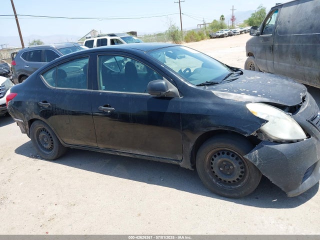 3N1CN7AP8EL805308 Nissan 2014