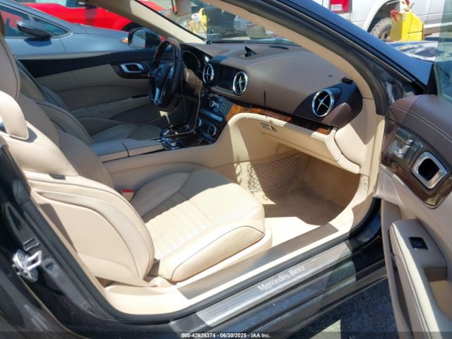 2013 MERCEDES-BENZ SL 550 WDDJK7DA8DF010469 Photo 4