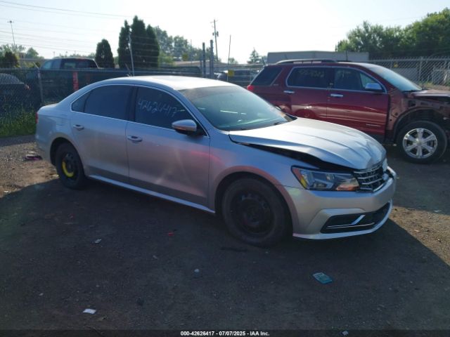 2018 VOLKSWAGEN PASSAT 1VWBA7A35JC009555