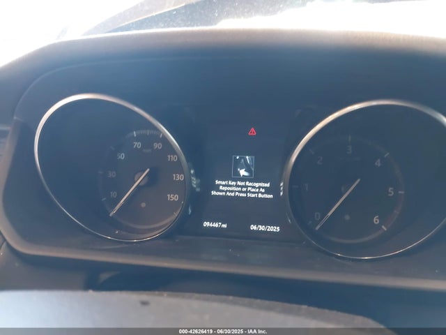 Land Rover td6 lev3 lev160 2017 SALRRBBK2HA039954 Image 7