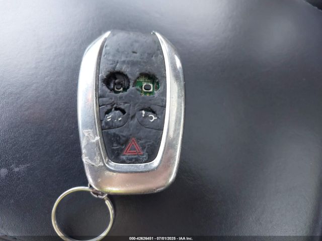 2011 JAGUAR XJ SAJWA2GB9BLV09565 Photo 10