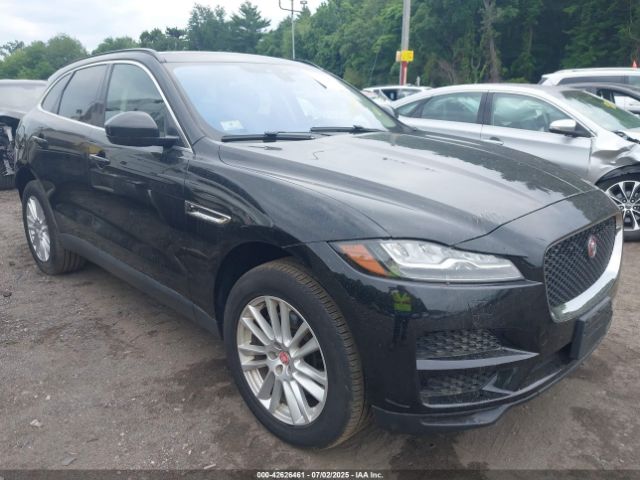 2017 JAGUAR F-PACE SADCK2BV9HA064656 Photo 0