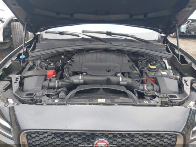 2017 JAGUAR F-PACE SADCK2BV9HA064656 Photo 9