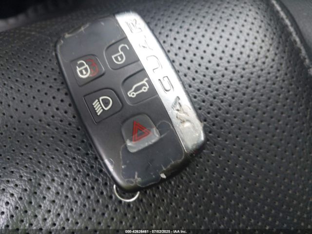 2017 JAGUAR F-PACE SADCK2BV9HA064656 Photo 10