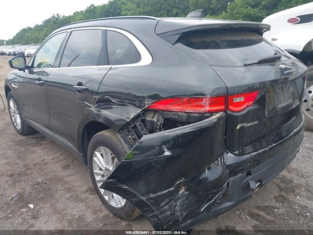 2017 JAGUAR F-PACE SADCK2BV9HA064656 Photo 2