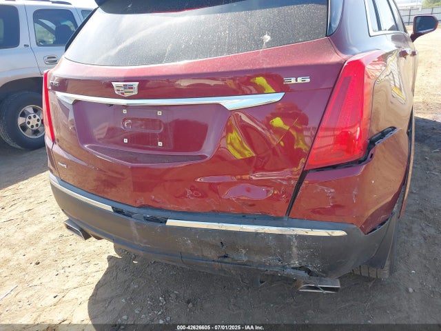 2017 CADILLAC XT5 1GYKNERSXHZ284220 Photo 5