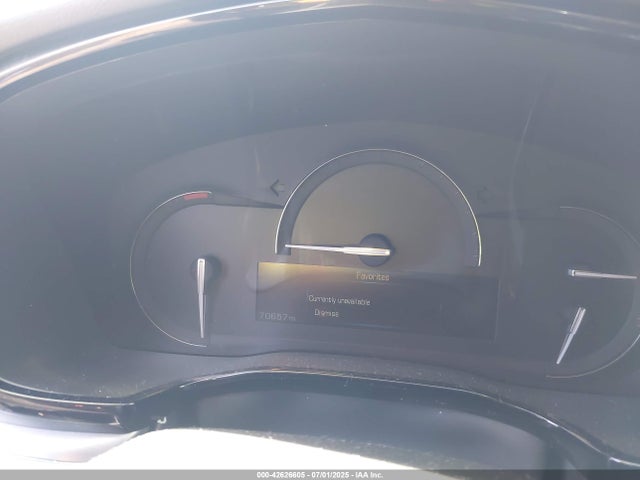 2017 CADILLAC XT5 1GYKNERSXHZ284220 Photo 6